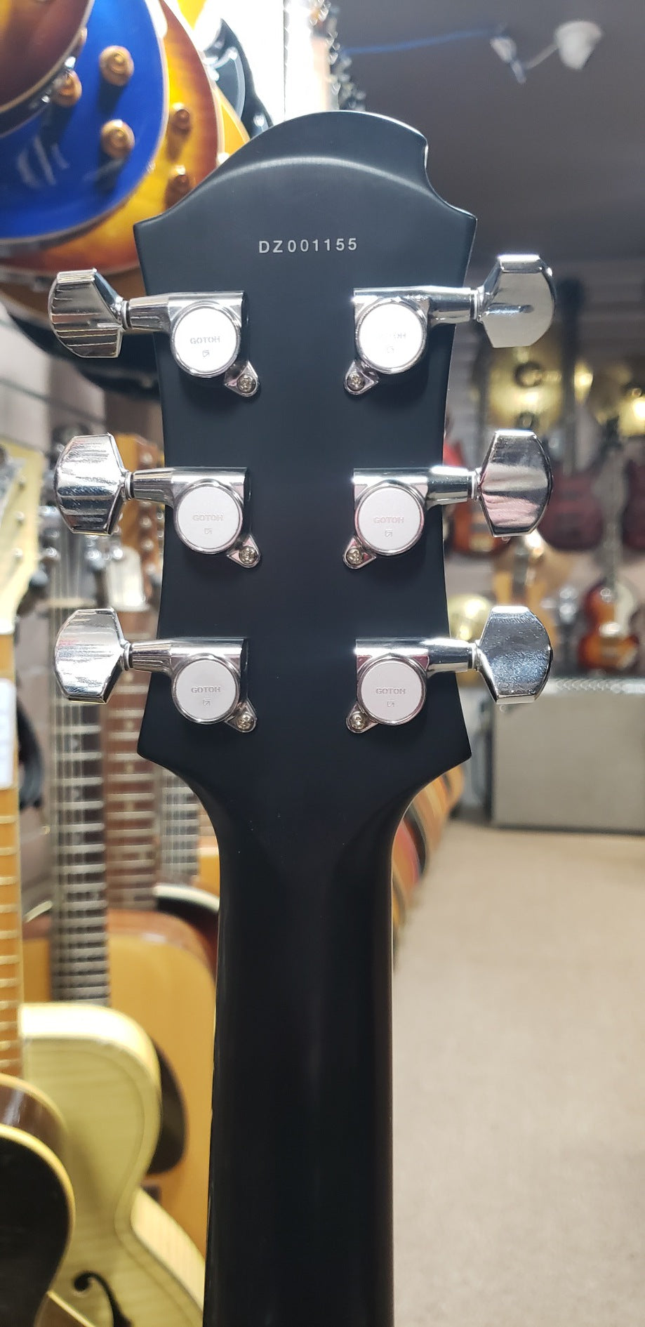 Zemaitis - A24MF BK 2012 Made In Japan - Mint – The Guitar Boutique