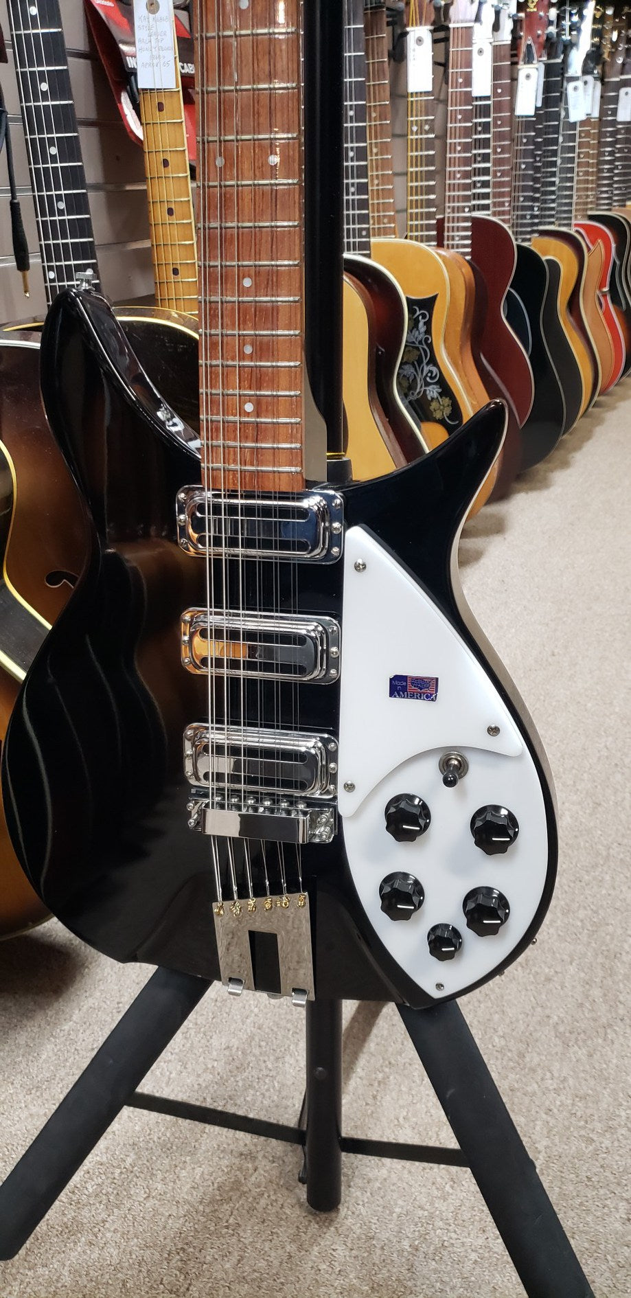 Rickenbacker 350/12V63 12-String Jetglo 2009 Electric Guitar - Used Mint