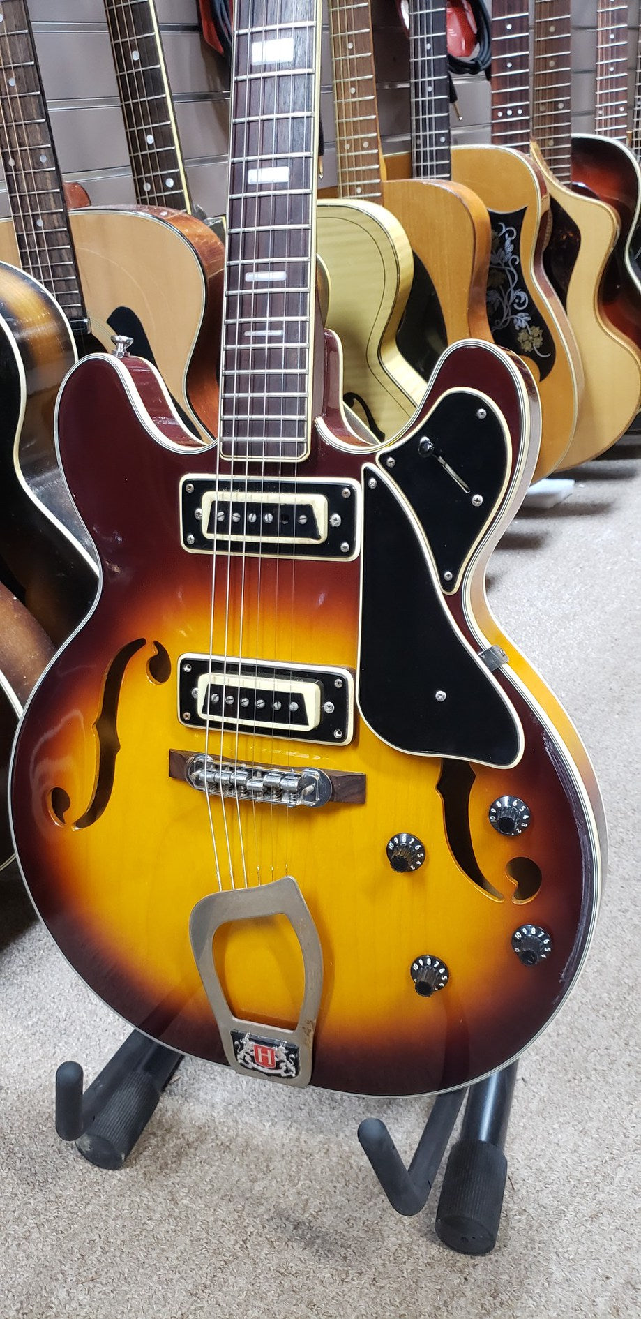 Univox 1970s Hollow-Body Electric Guitar