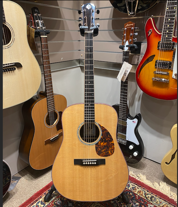 Morgan D Series Concert Indian Rosewood (CR) Acoustic Guitar